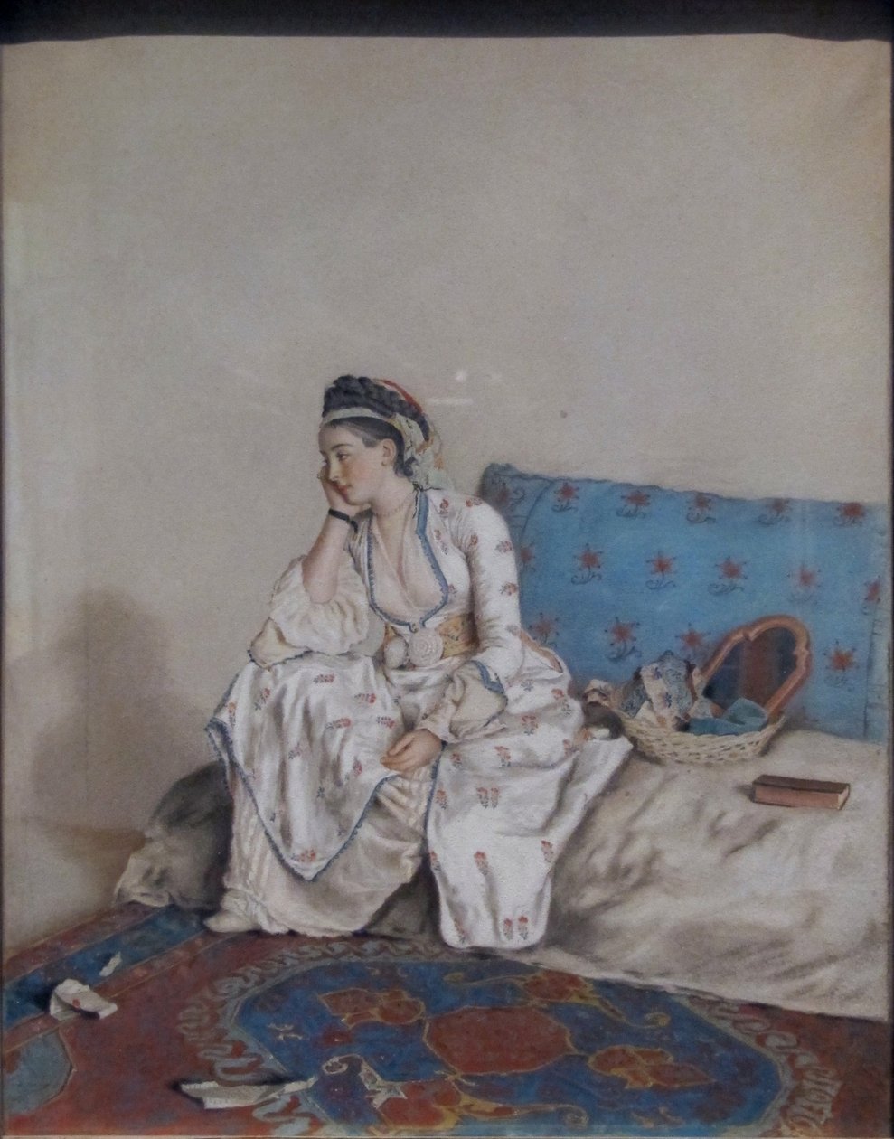 Nachdenkliche Dame auf einem Sofa von Jean Étienne Liotard