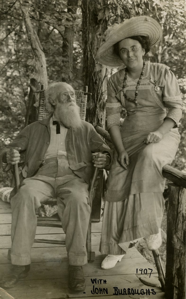 Mit John Burroughs 1907 von Jessie Tarbox Beals
