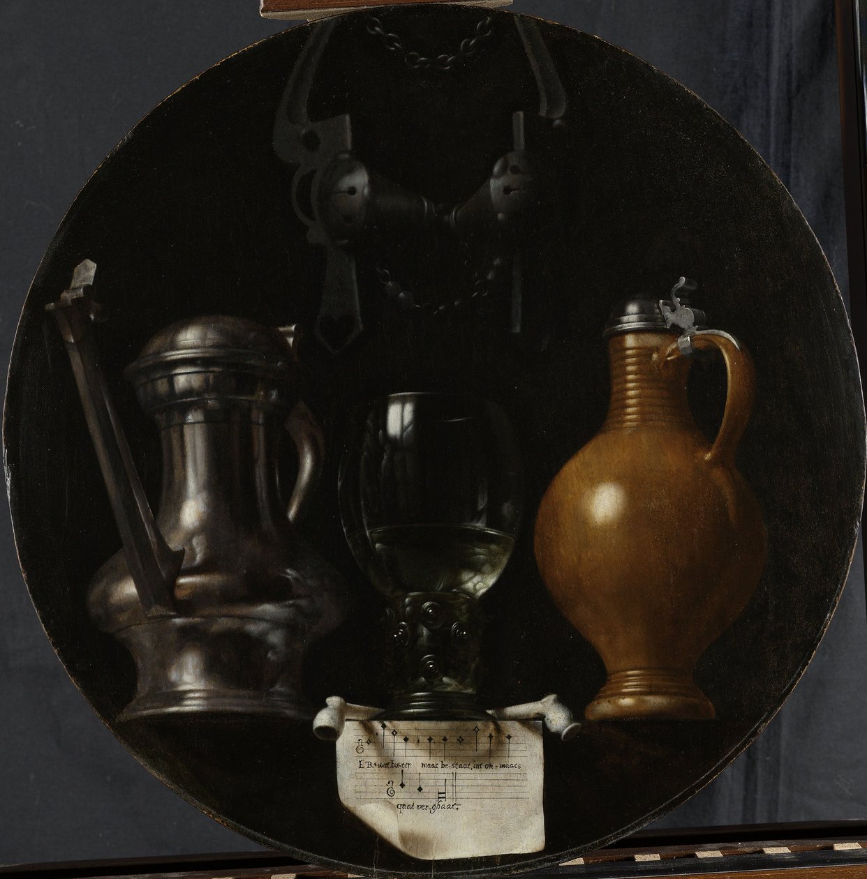 Emblematisches Stillleben mit Krug, Glas, Kanne und Zaumzeug, 1614 von Johannes Torrentius