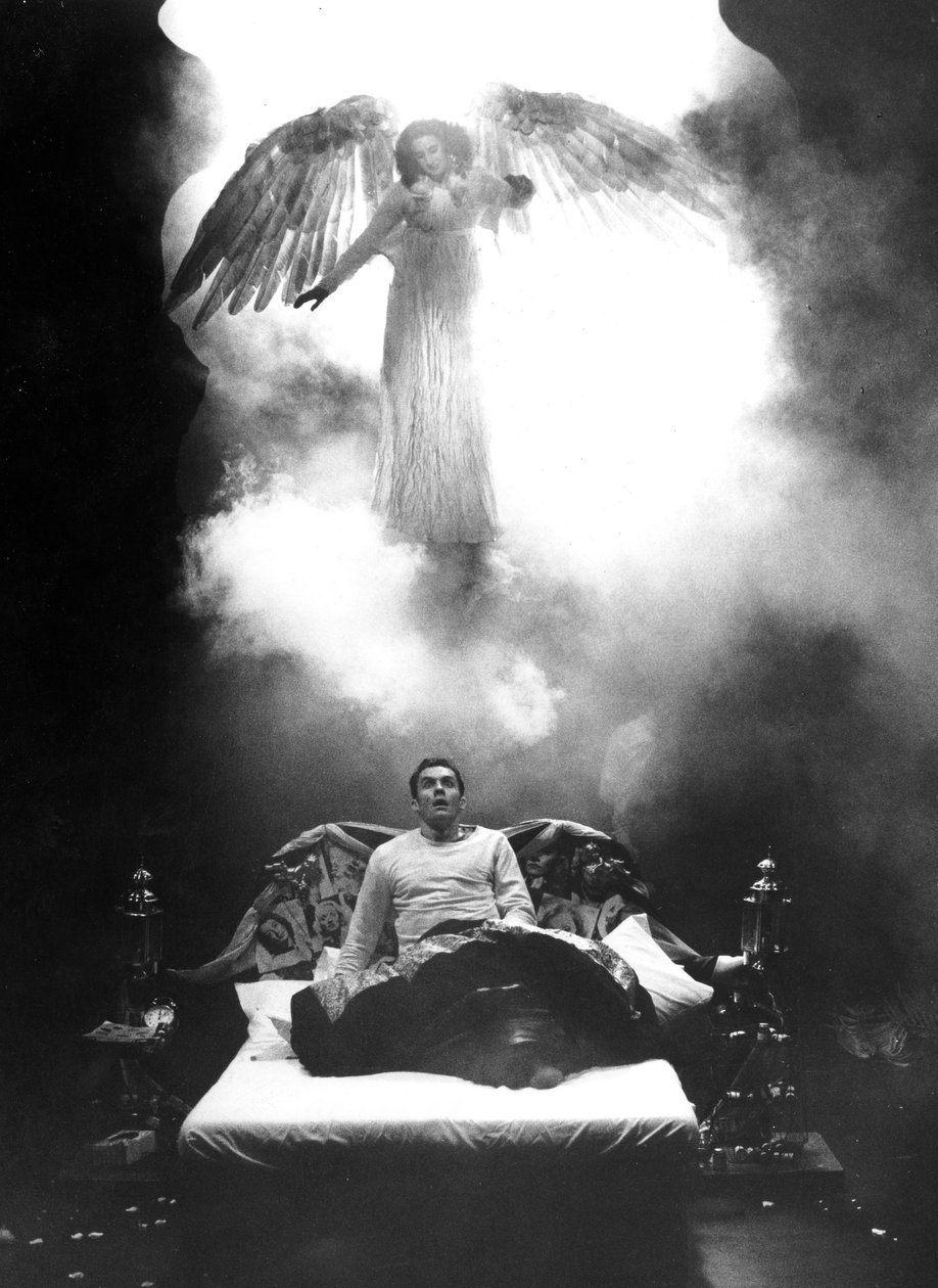 Engel in Amerika, geschrieben von Tony Kushner von John Haynes