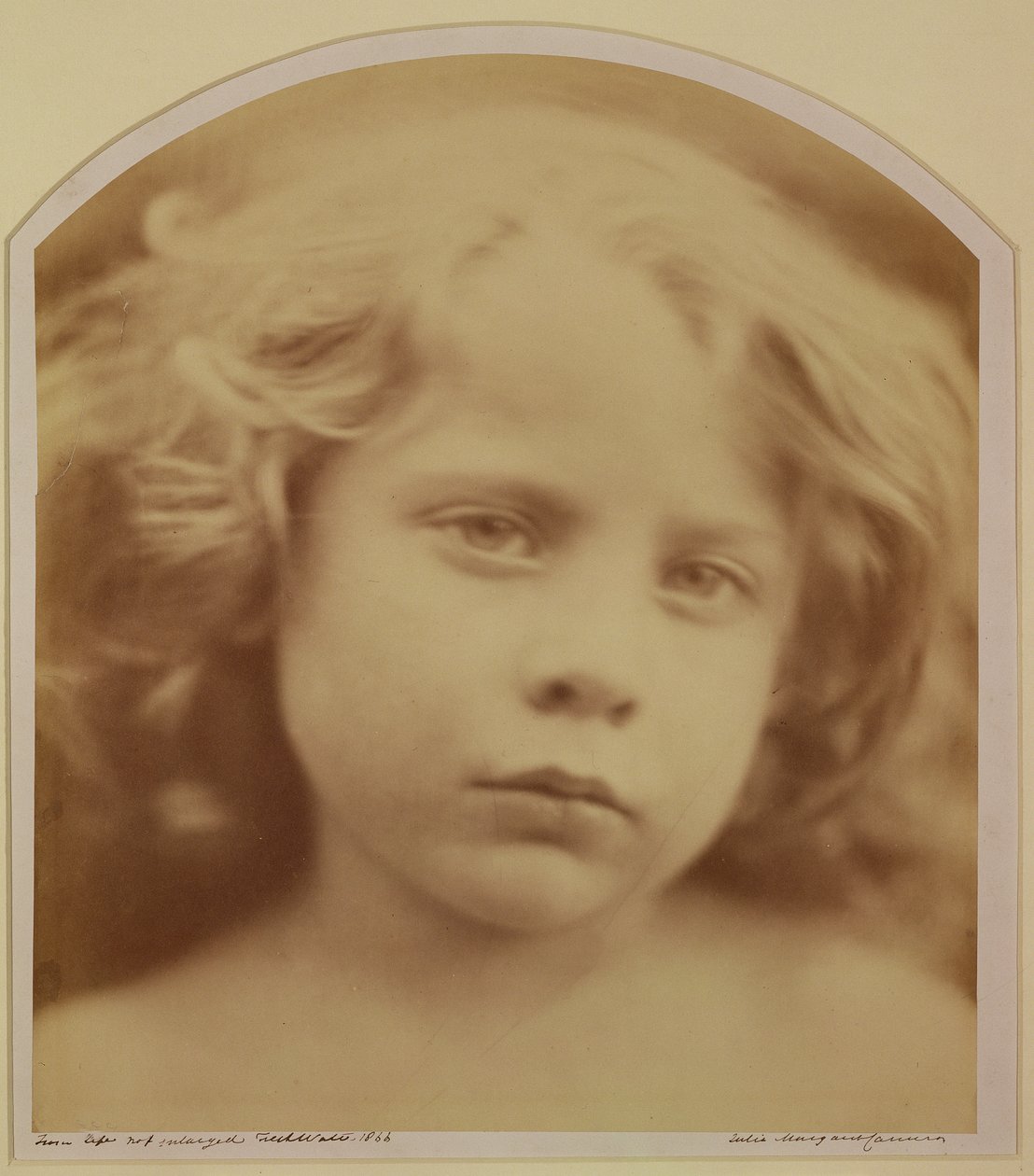 Porträt eines Kindes, 1866 von Julia Margaret Cameron