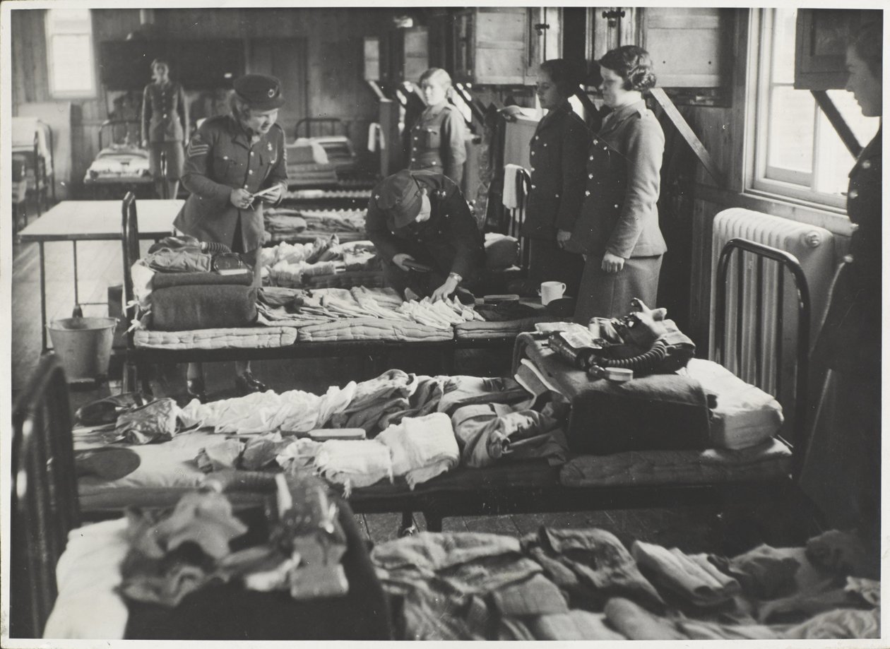Ausrüstungskontrolle, 1939-45 von Jurian van Streeck or Streek