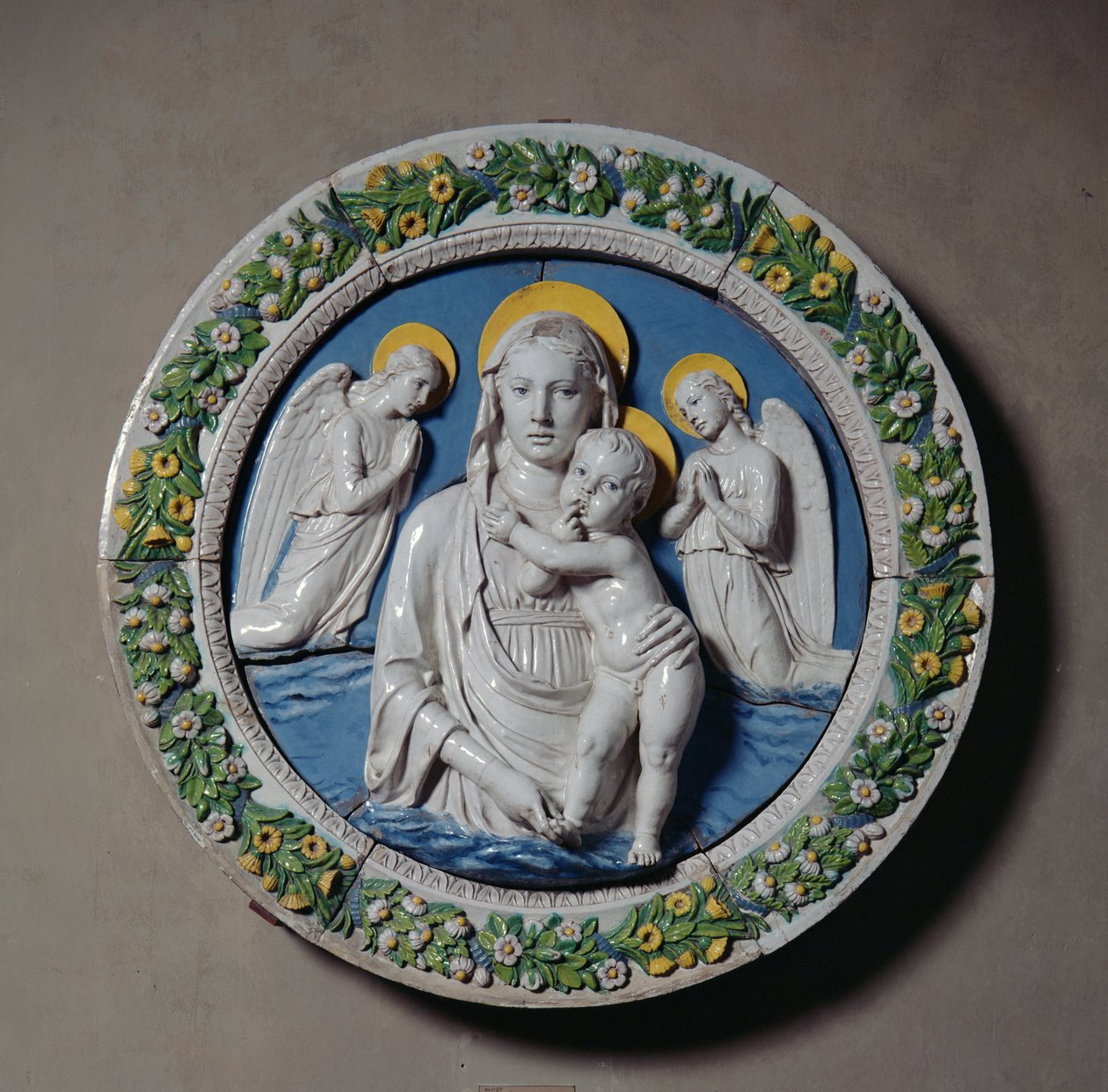 Jungfrau und Kind von Luca Della Robbia