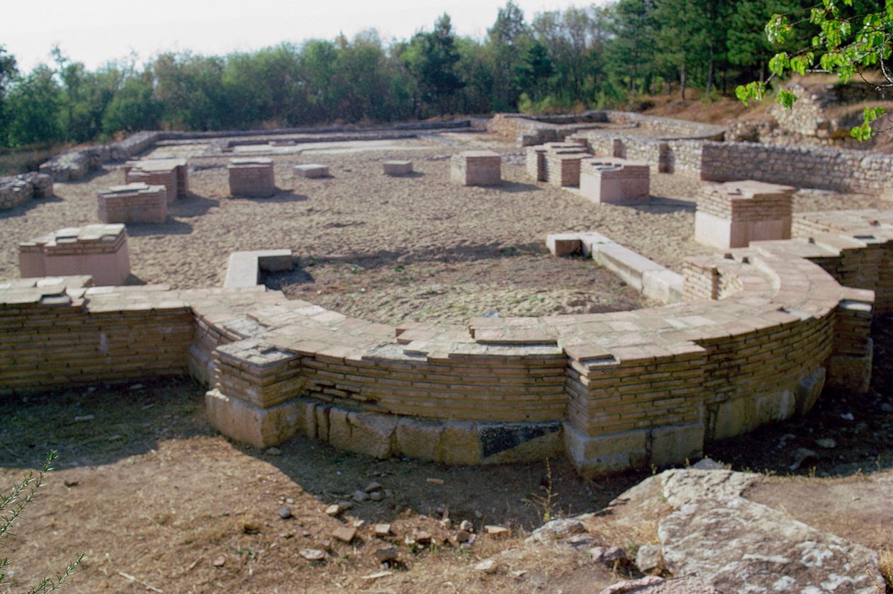 Ausgrabungen der Basilika von Macedonian School