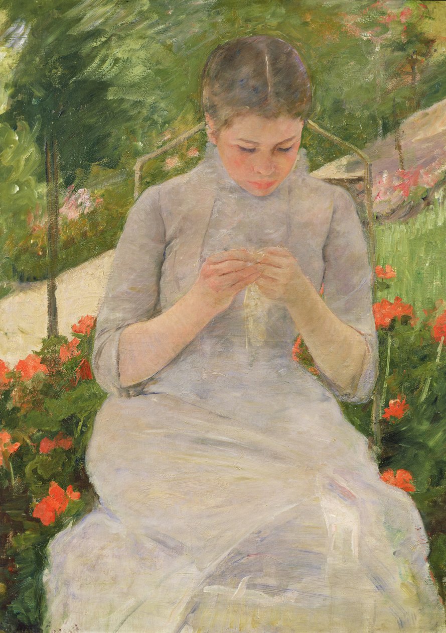 Junge Frau näht im Garten, ca. 1880-82 von Mary Cassatt