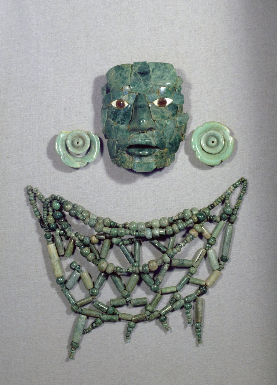 Calakmul-Totenmaske mit Kragen und Ohrringen, Halbinsel Yucatan, Mexiko Späte Klassik von Mayan