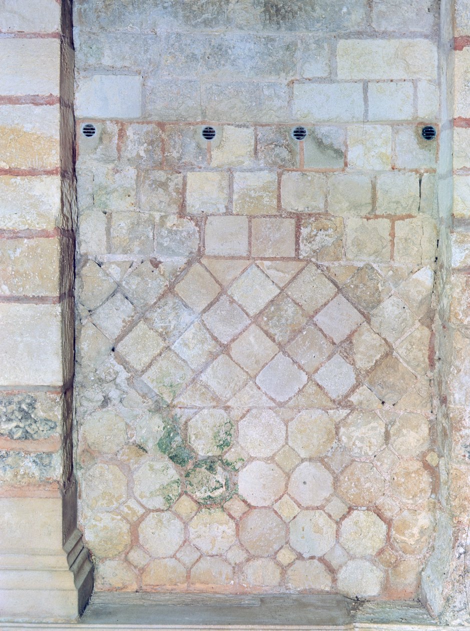 Detail der Wand der Krypta von St. Paul (c.634 n. Chr.) von Merovingian