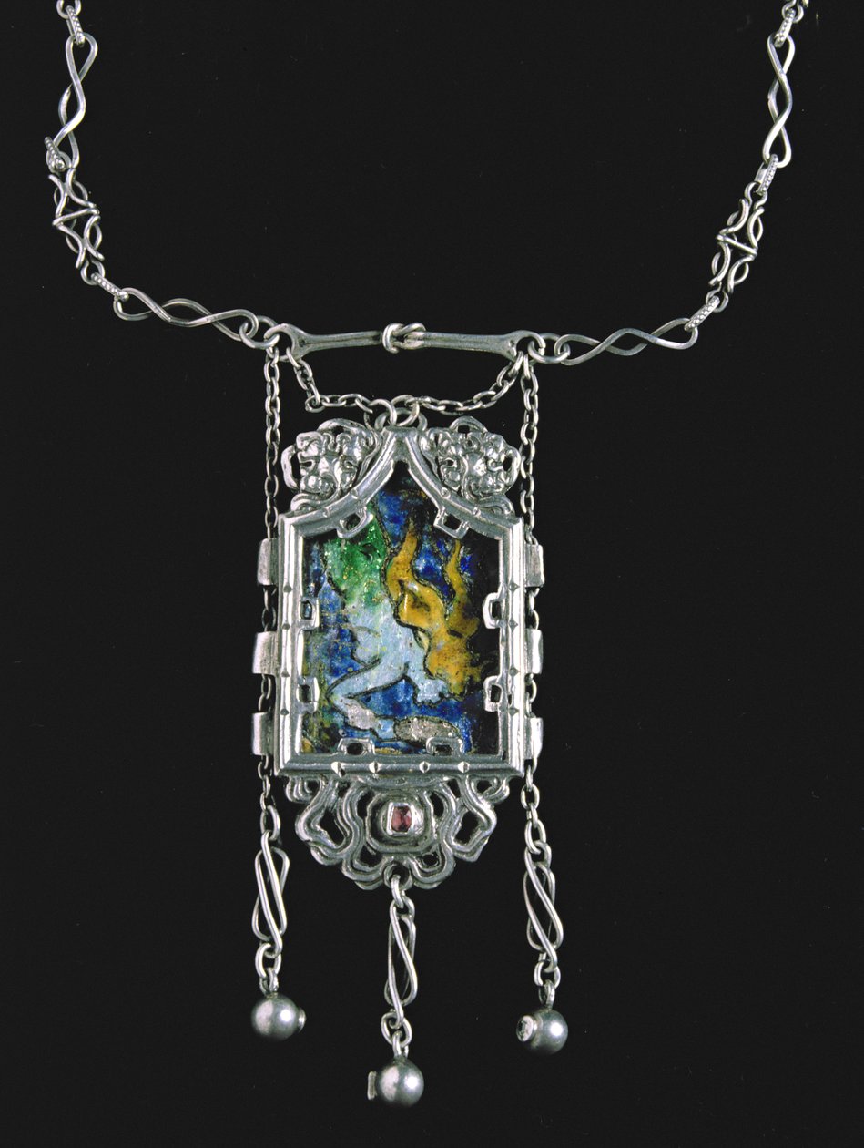 Silber, Emaille und Amethyst Anhänger von Omar Ramsden