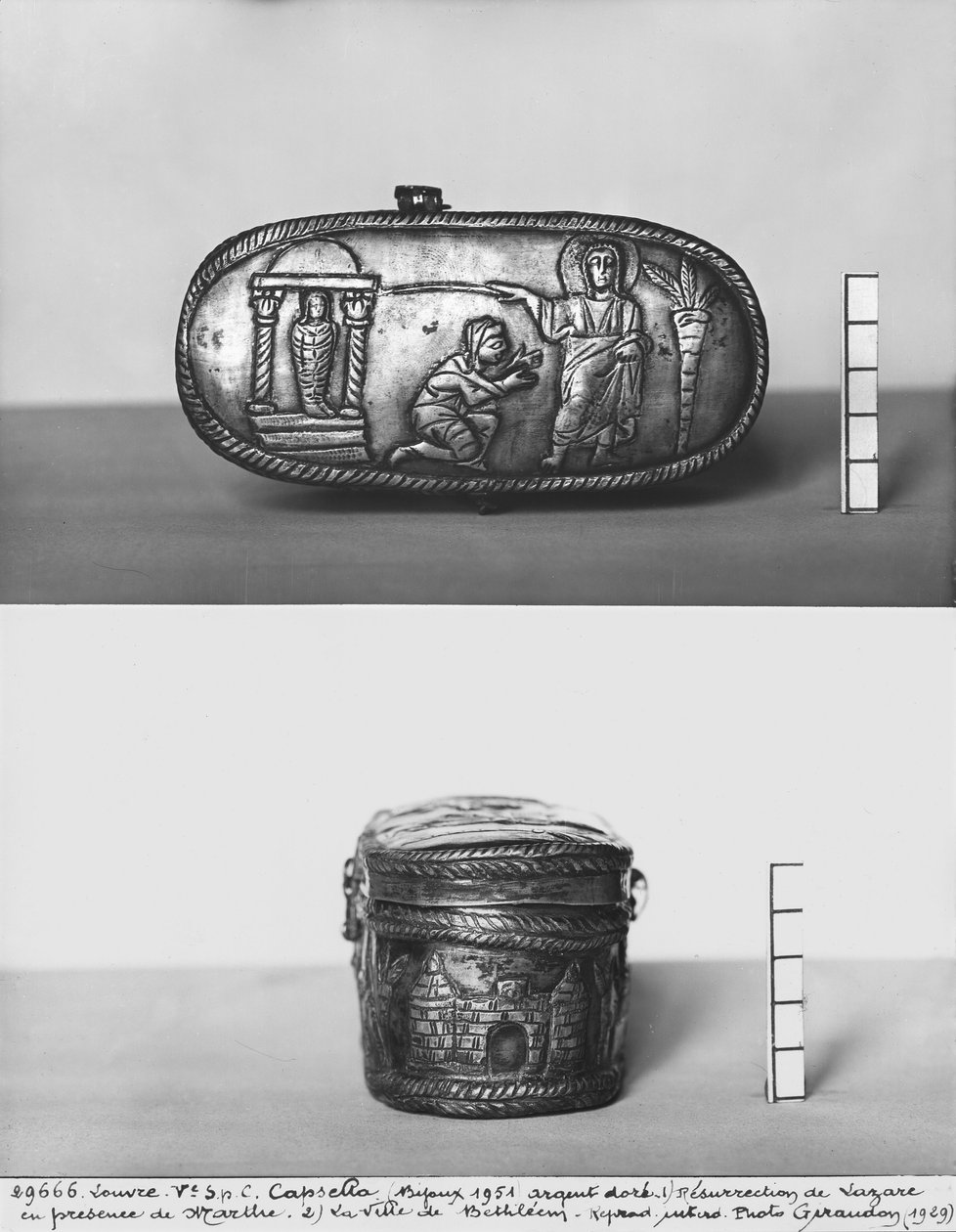 Detail des Deckels einer Pyxis, die die Auferweckung des Lazarus mit Christus und Martha darstellt (Detail) von Paleo Christian