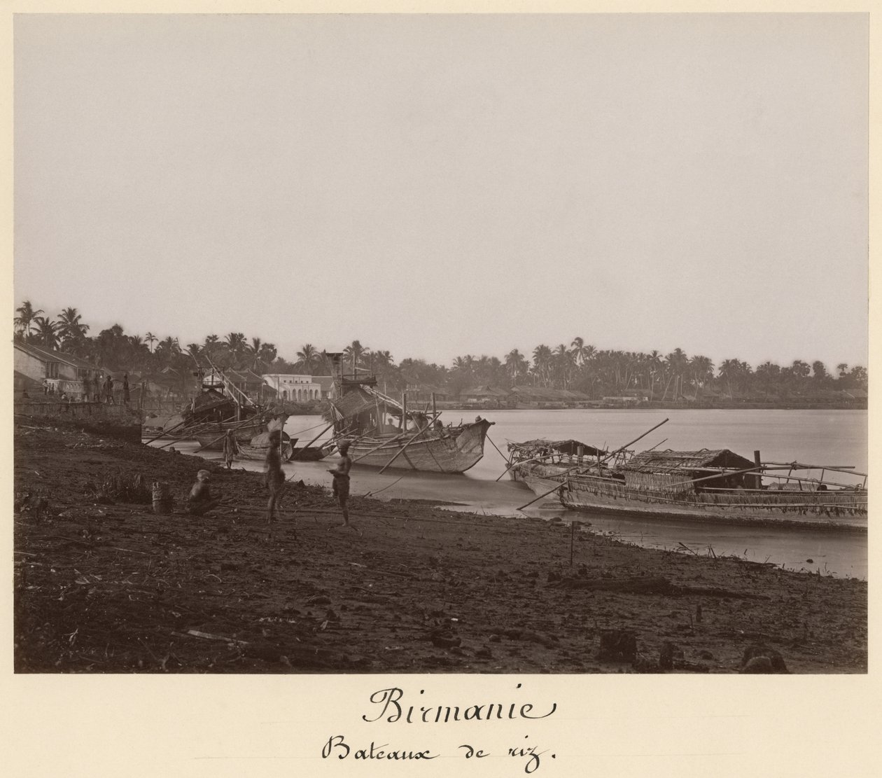 Boote, die Reis auf dem Fluss Thanlwin, Mupun-Distrikt, Moulmein, Burma, transportieren, späte 19. Jahrhundert von Philip Adolphe Klier