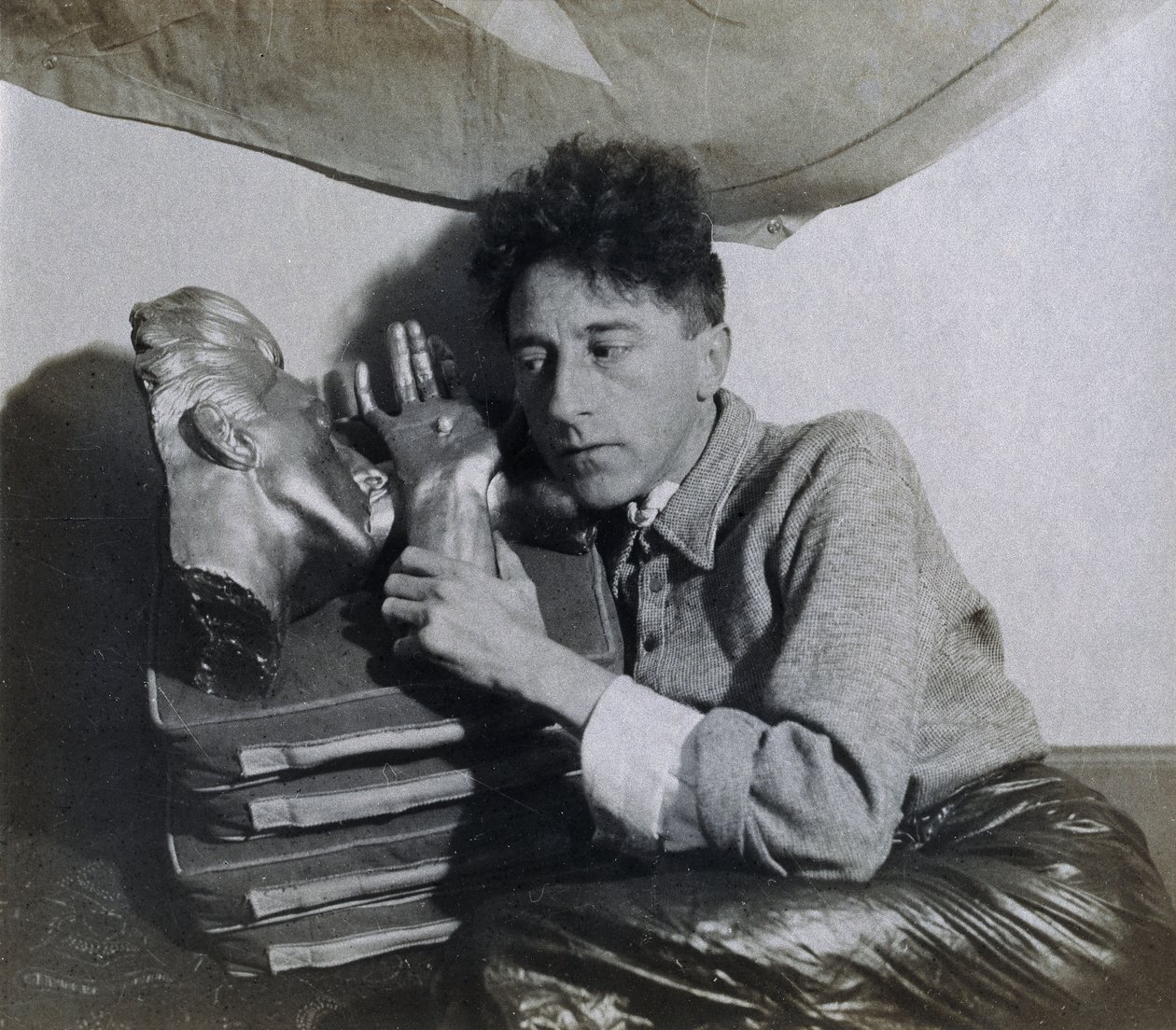 Porträt von Jean Cocteau von Photographer French