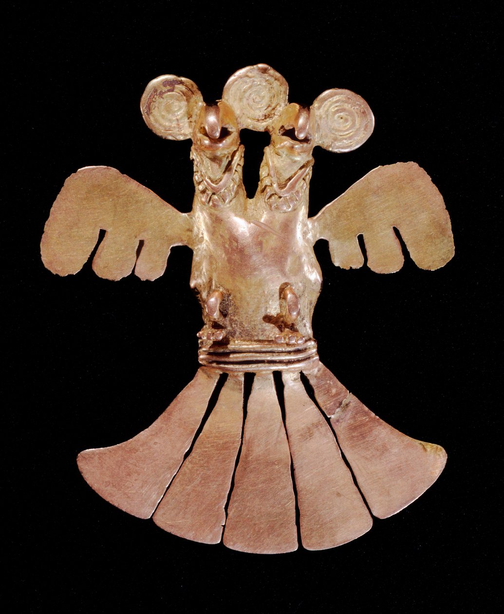 Doppelköpfiger Adleranhänger, Popayán (700-1500) von Pre Columbian Pre Columbian