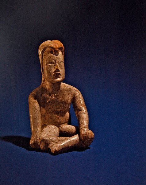 Sitzende Figur, Olmeken-Kultur von Pre Columbian Pre Columbian
