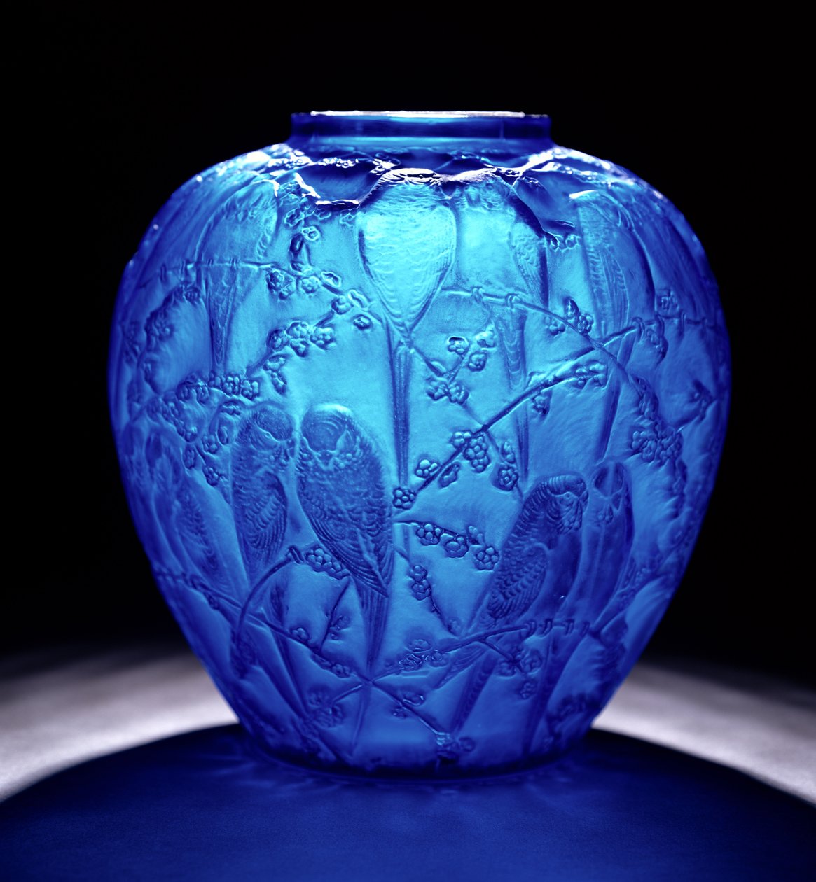 Perruches Electric Blue Vase von Rene Jules Lalique