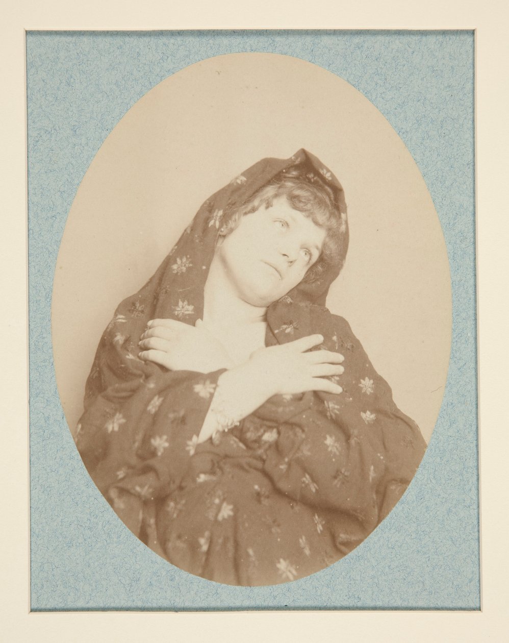 Ohne Titel (junges Mädchen) von Robert Demachy