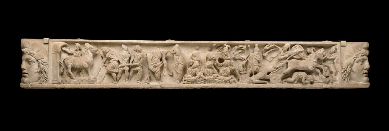 Sarkophagdeckel mit Relief des Trojanischen Krieges - Eroberung von Troja, Trojanisches Pferd und Achilles und der Leichnam von Hector, ca. 200 n. Chr. von Roman