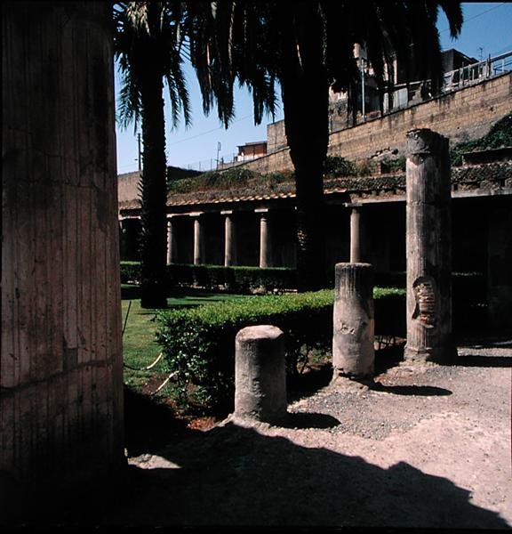 Aristide-Haus von Roman Roman