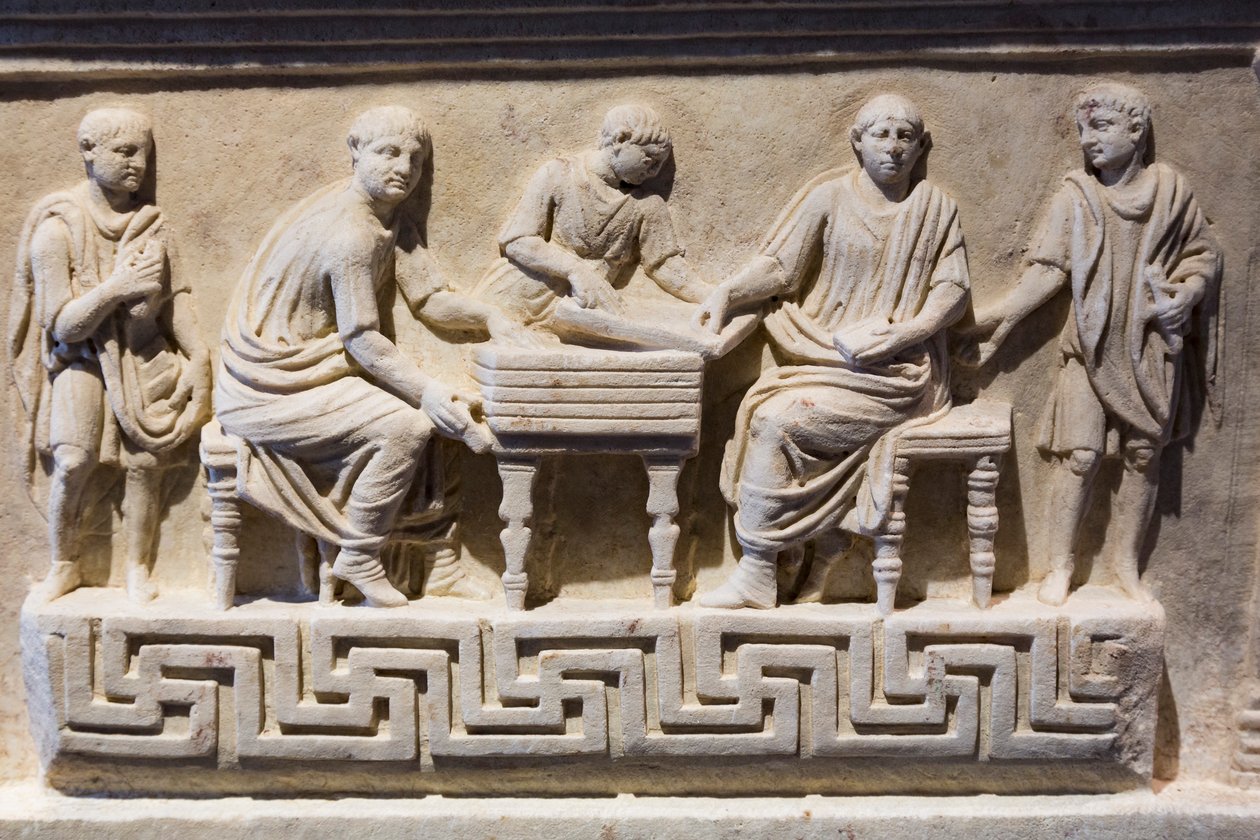 Altar der Schreiber (Marmor) von Roman