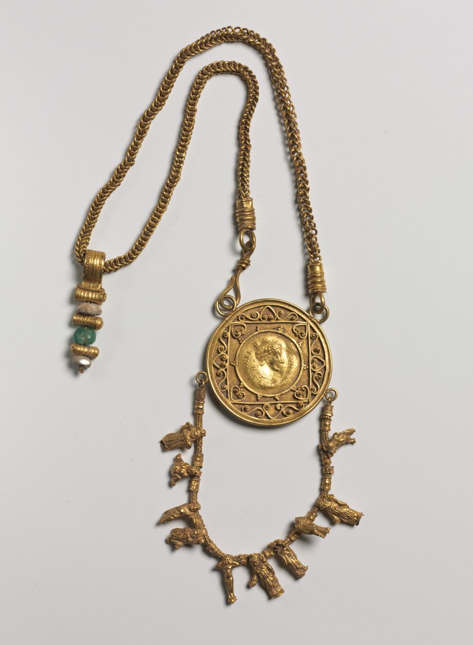 Kragen mit Medaillon und Anhänger, 200-300 von Roman Period Egyptian