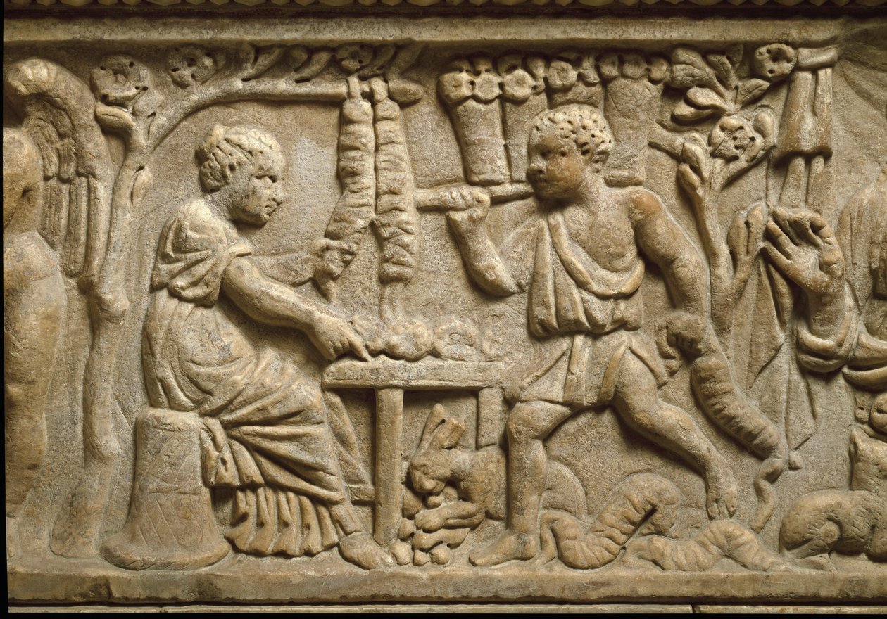 Darstellung eines Kronenherstellers (Relief) von Roman Roman