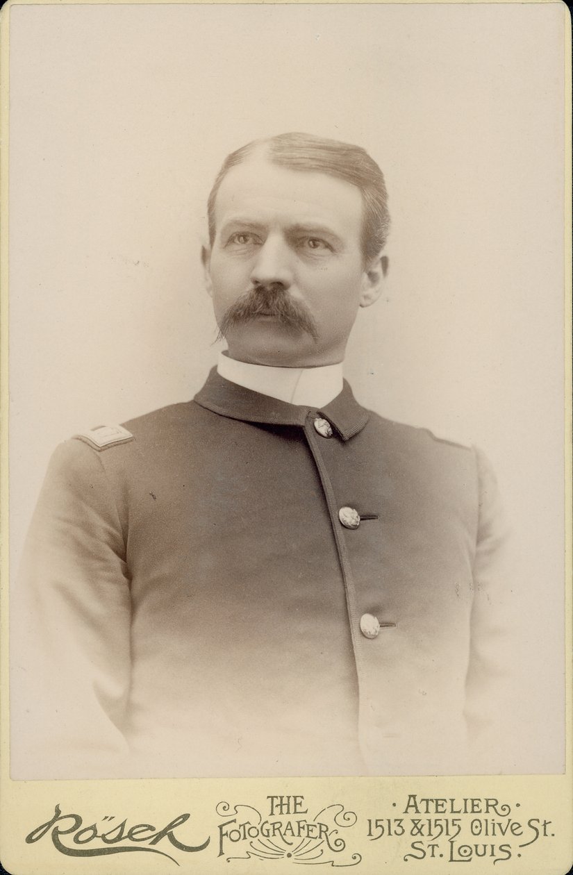 Theodore J. Wint, Major, U.S. Army von St. Louis Rosch