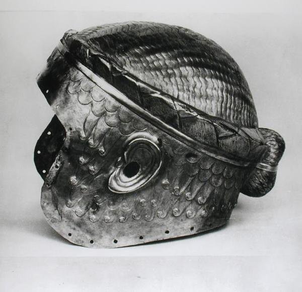 Elektrumhelm von König Mes-Kalem-Dug, ca. 2500-2400 v. Chr. von Sumerian