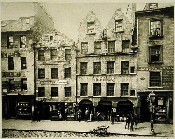 Close No.193, High Street, Glasgow von T. and R. Annan and Sons