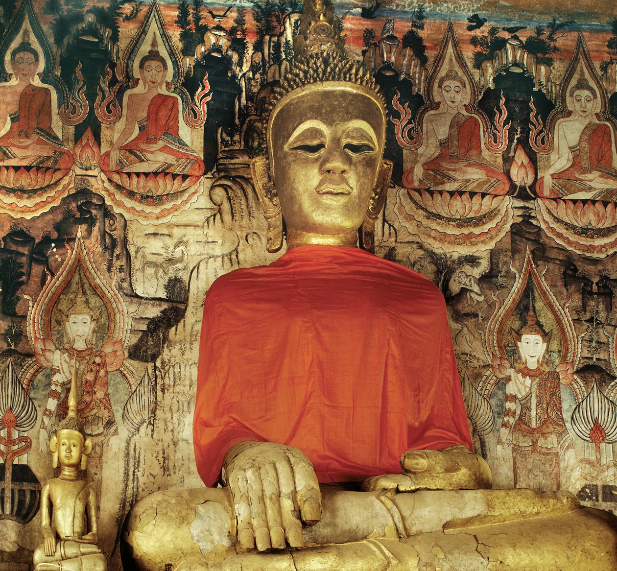 Thai-Lu-Buddha-Statue von Thai School