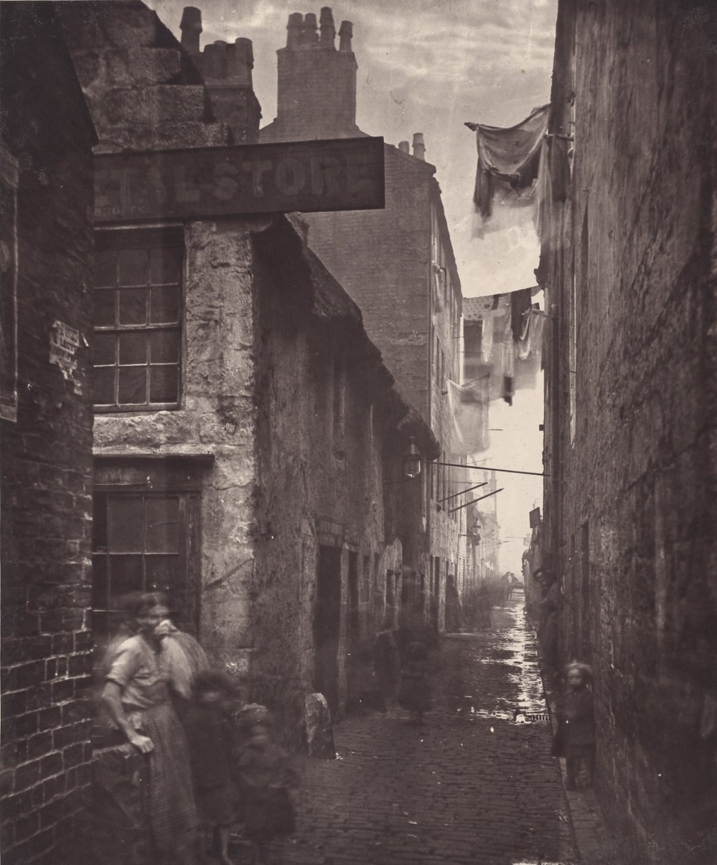 Old Vennel, Off High Street, 1868-1871 von Thomas Annan