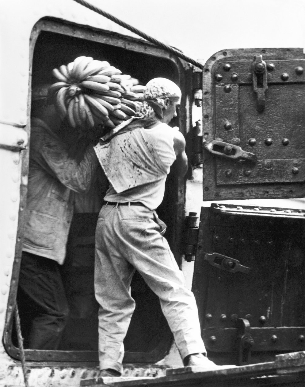 Arbeiter beim Bananenladen, Veracruz, 1927 von Tina Modotti