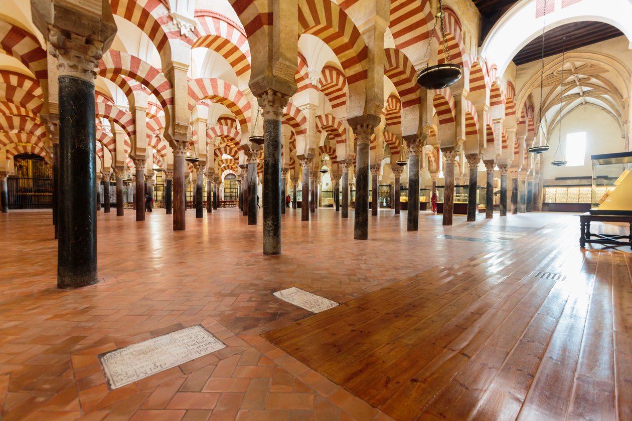 Córdoba, Spanien. Innenraum der Moschee. von Unbekannt Unbekannt