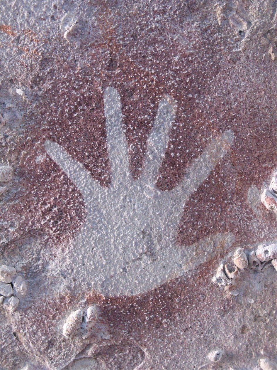 Offene Hand-Schablone an der Decke von Unbekannt Unbekannt