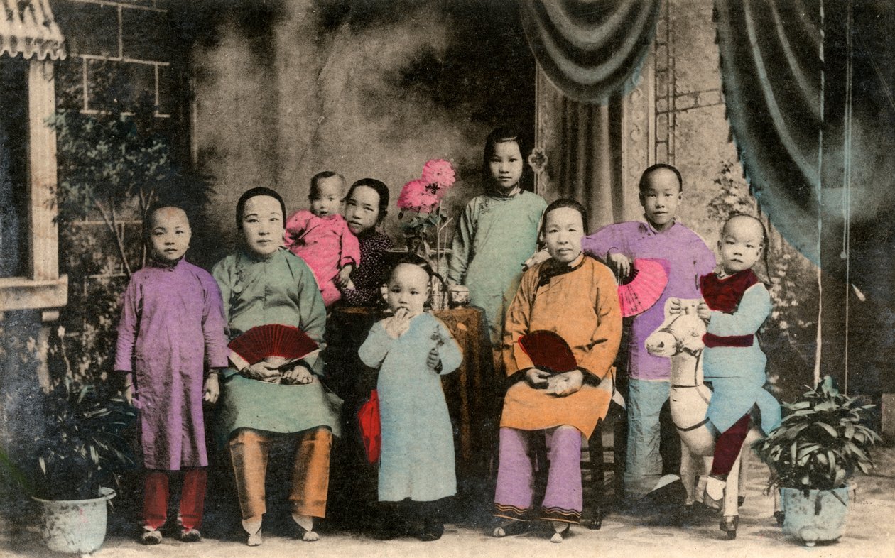 Chinesische Familie, Hongkong, 20. Jahrhundert von Unbekannt