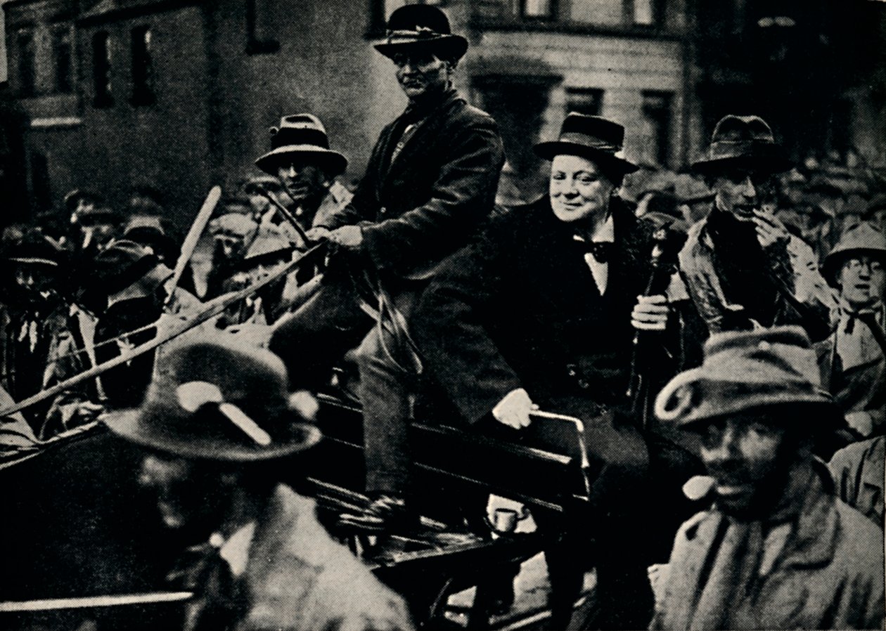 Churchill wieder in Belfast von Unbekannt