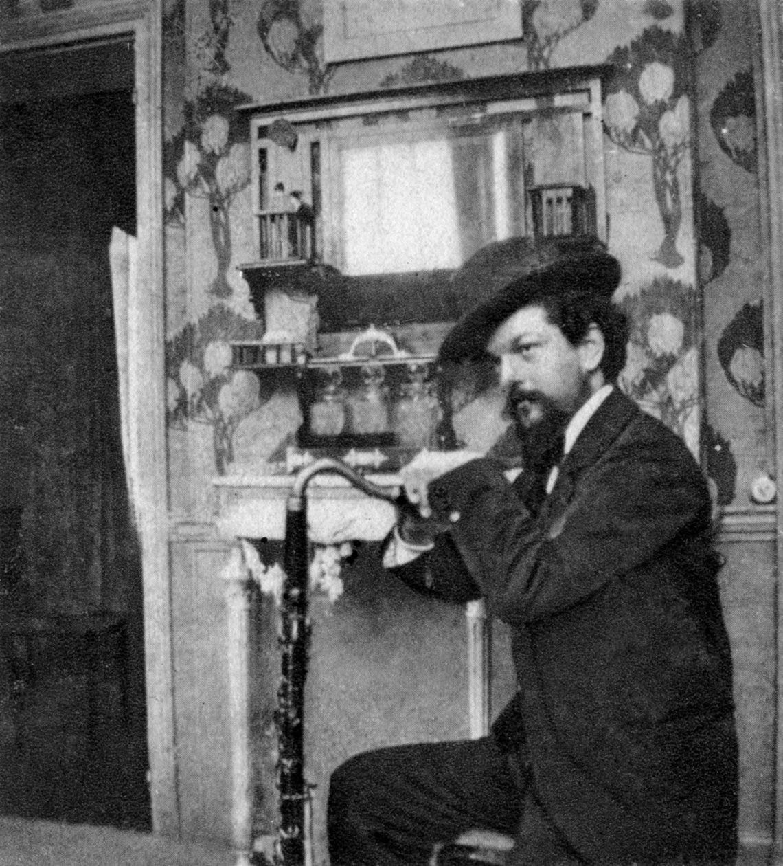 Claude Debussy, französischer Komponist, 1909 von Unbekannt