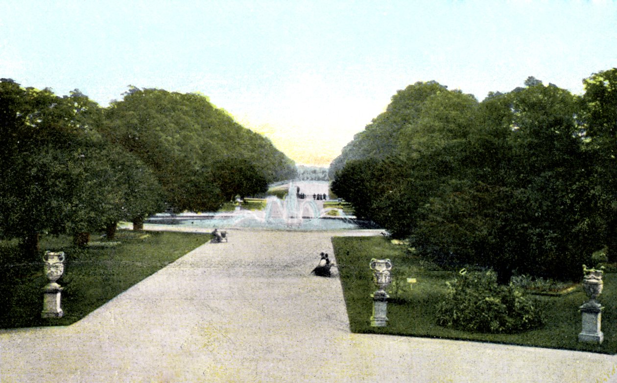 Gärten des Hampton Court Palace, London, 20. Jahrhundert von Unbekannt