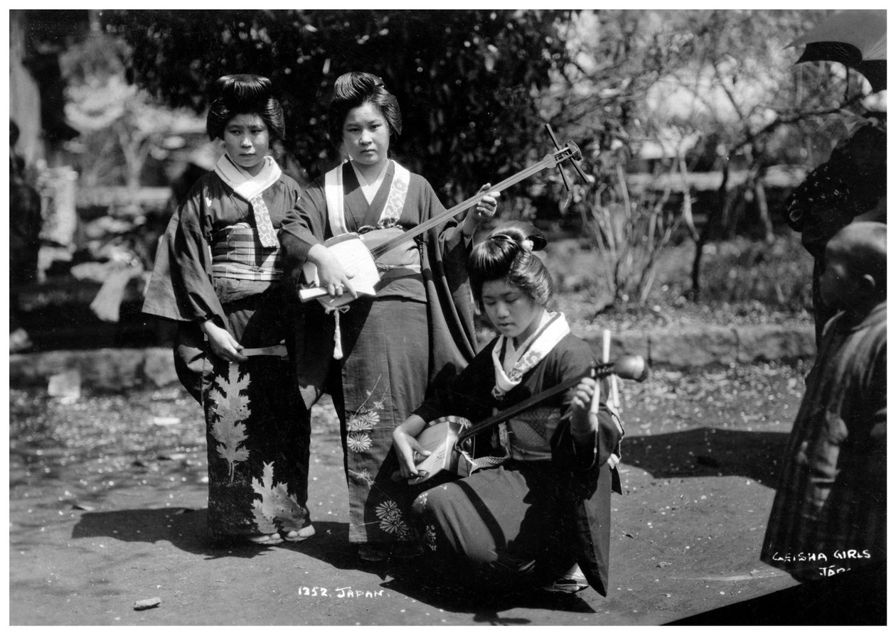 Geisha-Mädchen, Japan, frühes 20. Jahrhundert von Unbekannt