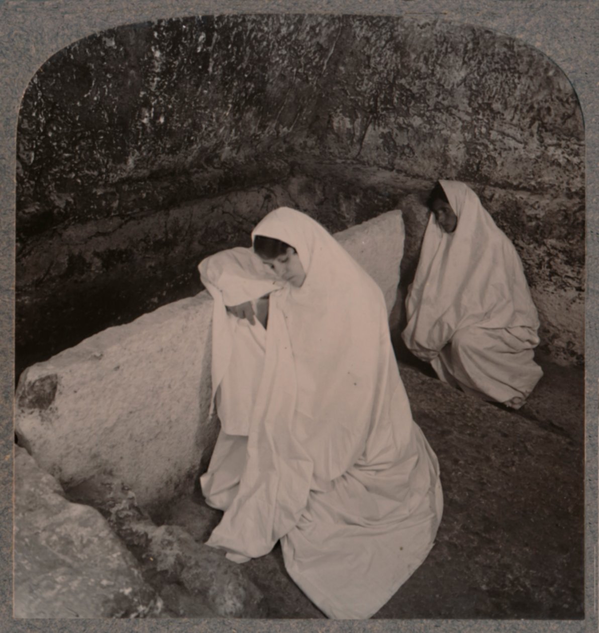 Innenraum des Grabes Christi, um 1900 von Unbekannt