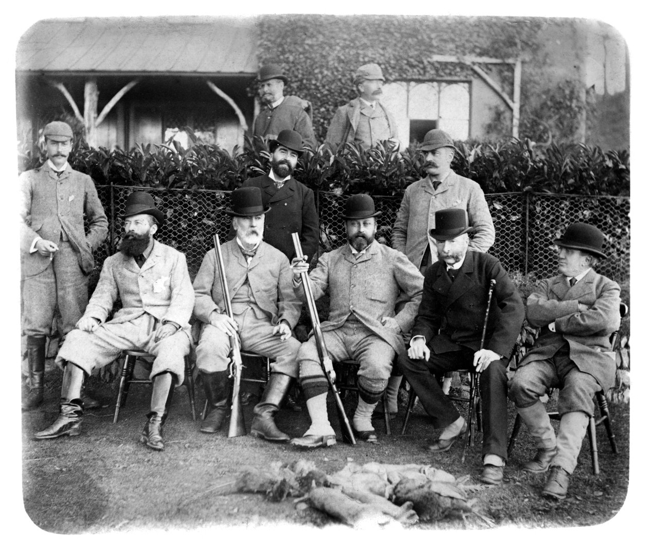 Mount Edgcumbe, Gruppenfoto mit Edward VII., um 1882 von Unbekannt