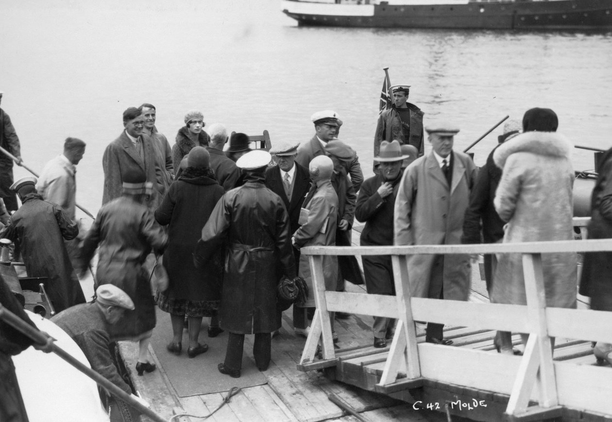 Passagierschiff in Molde, Norwegen, 1929 von Unbekannt