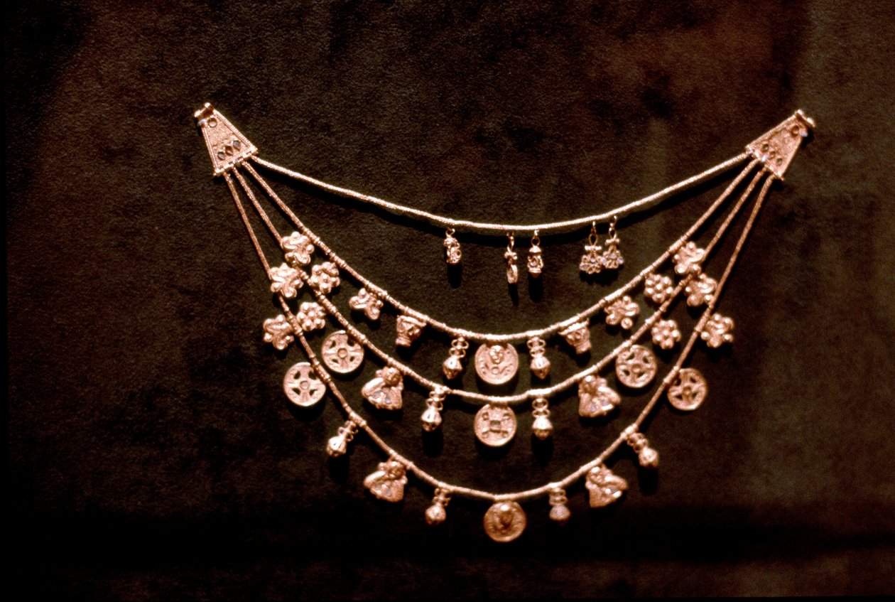 Phönizischer Goldschmuck, 5. Jahrhundert v. Chr. von Unbekannt