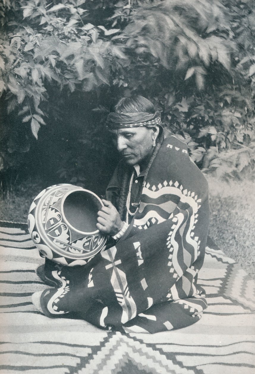 Pueblo-Indianer-Keramik, 1931 von Unbekannt