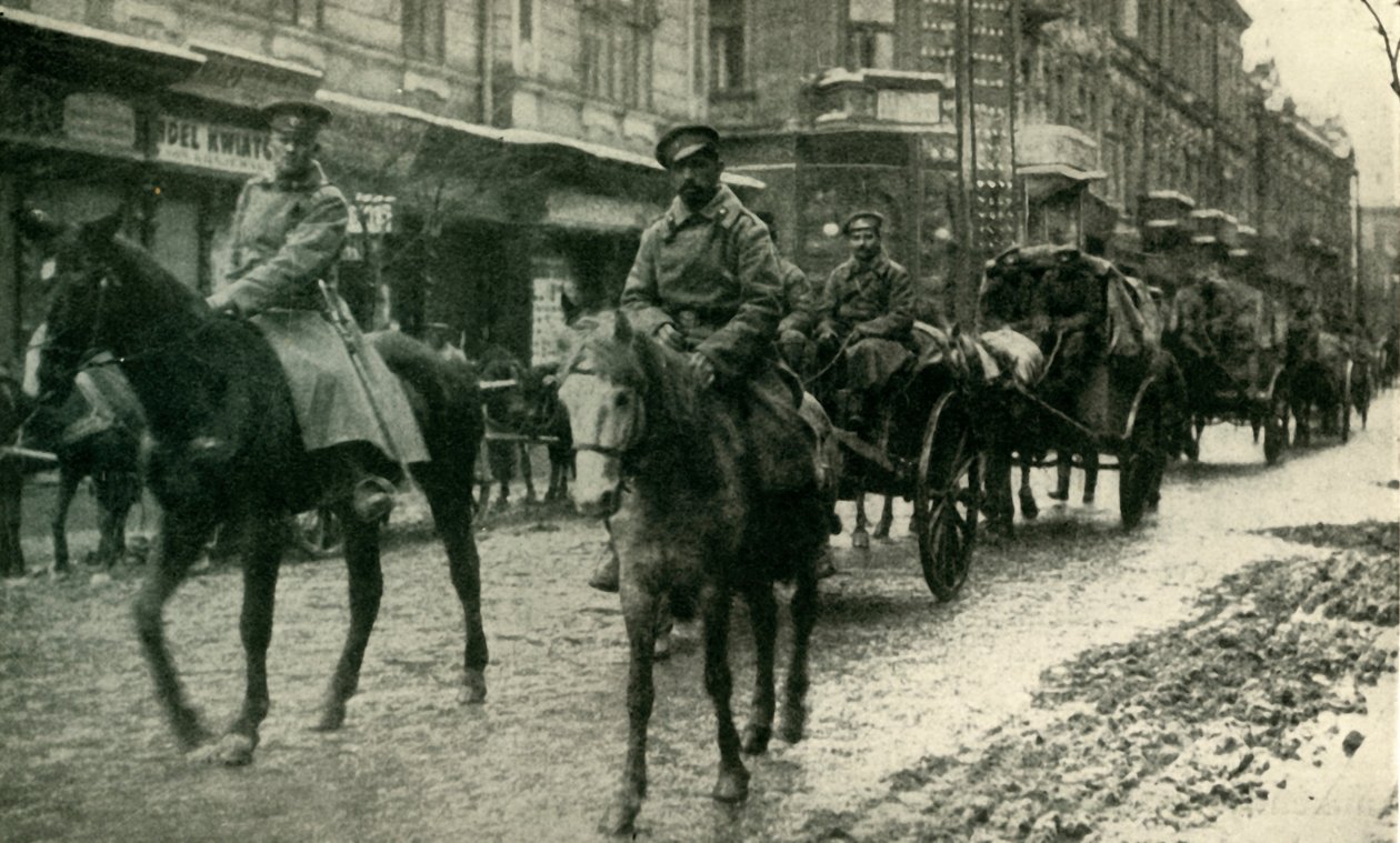 Russische Versorgungskolonne in Przemysl, März 1915, um 1920 von Unbekannt
