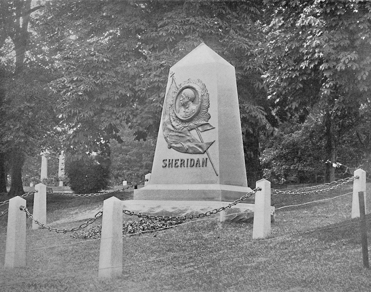 Sheridans Grab, Nationalfriedhof, Washington, D.C., ca. 1897 von Unbekannt