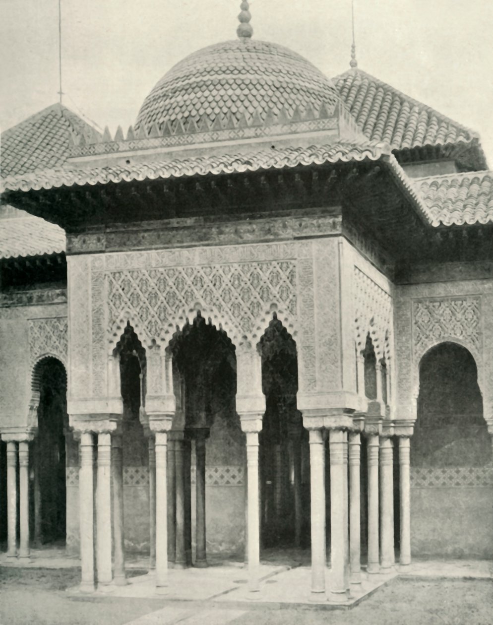 Tempel im Hof der Löwen, 1907 von Unbekannt