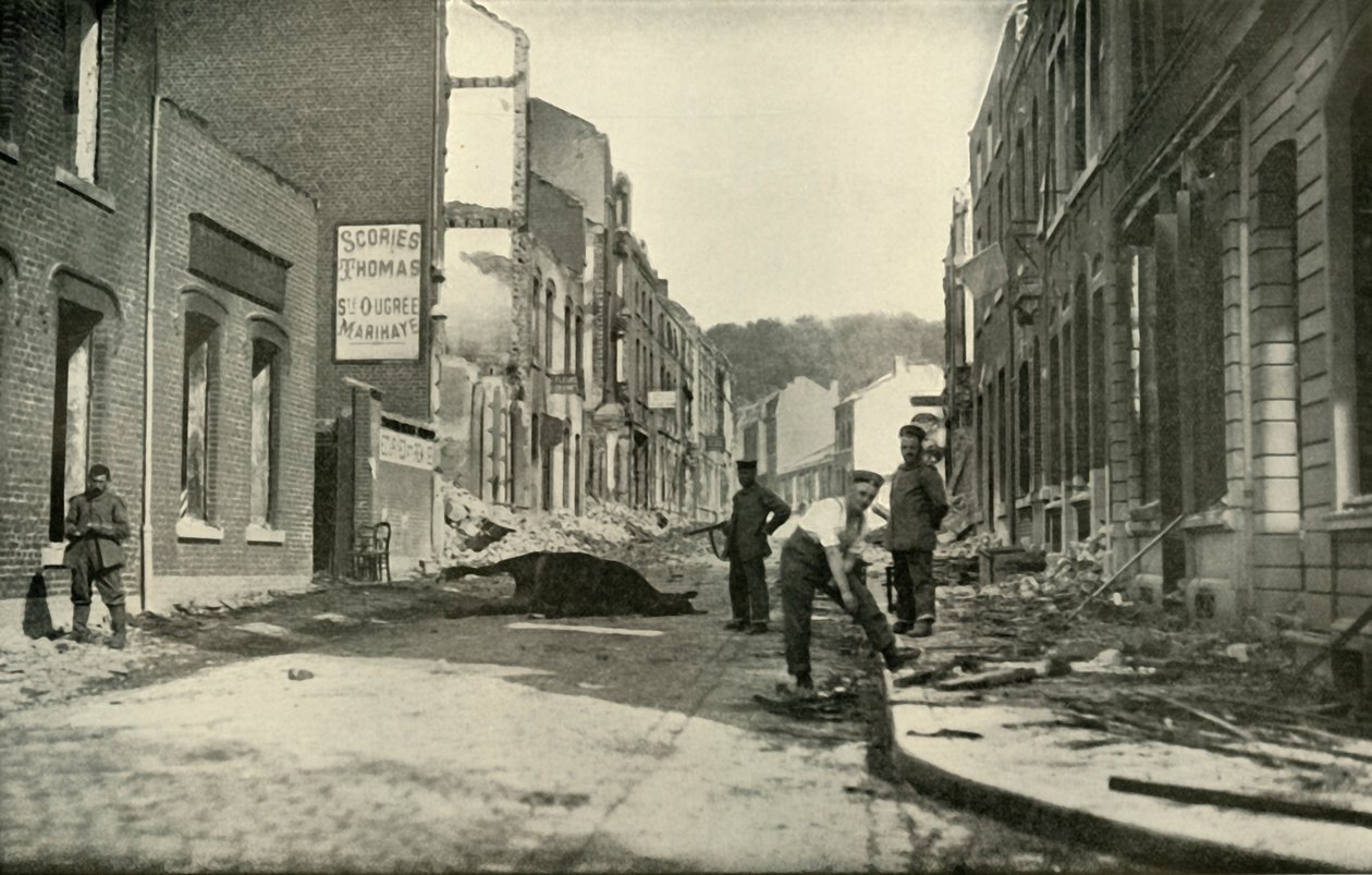 Die Avenue De Maastricht, Visé, 1919 von Unbekannt