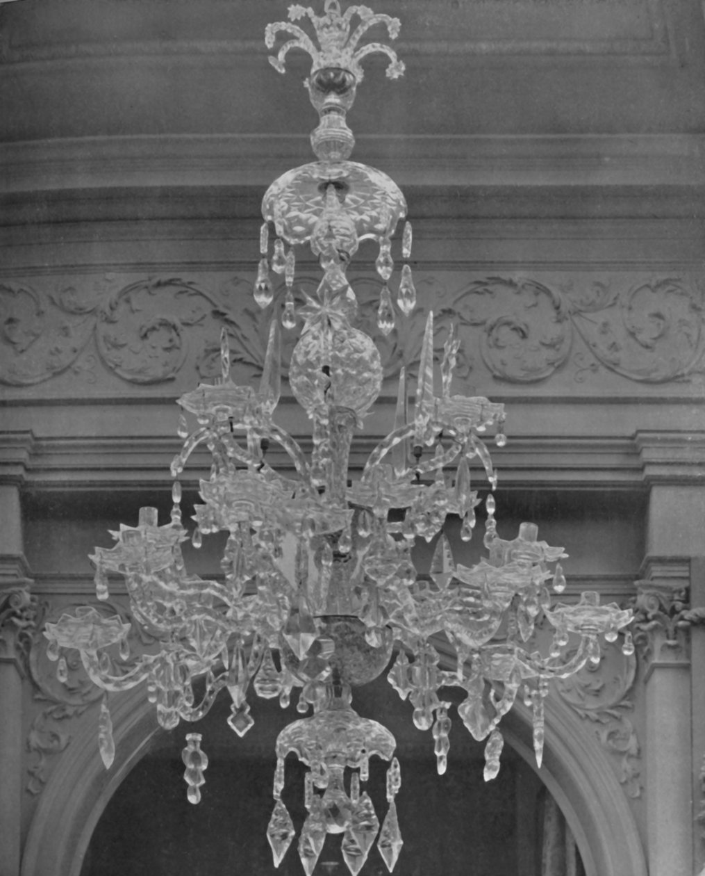 Dreistufiger Kronleuchter für 20 Lichter, ca. 1770 von Unbekannt