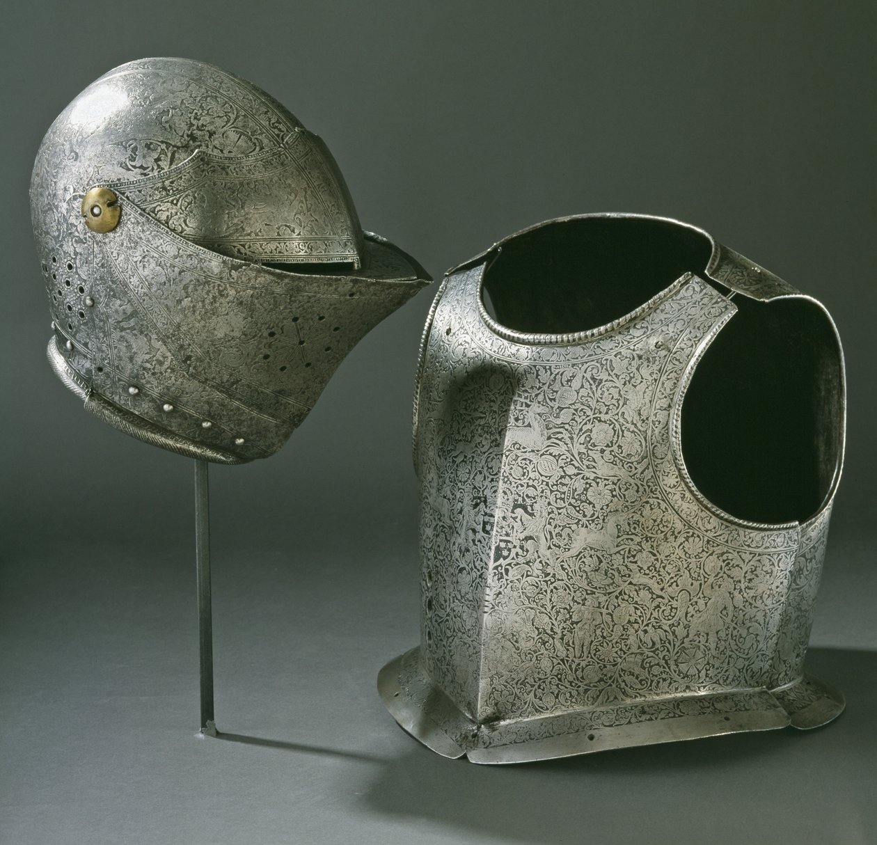 Helm und Rüstung, um 1620 von Unbekannt Unbekannt