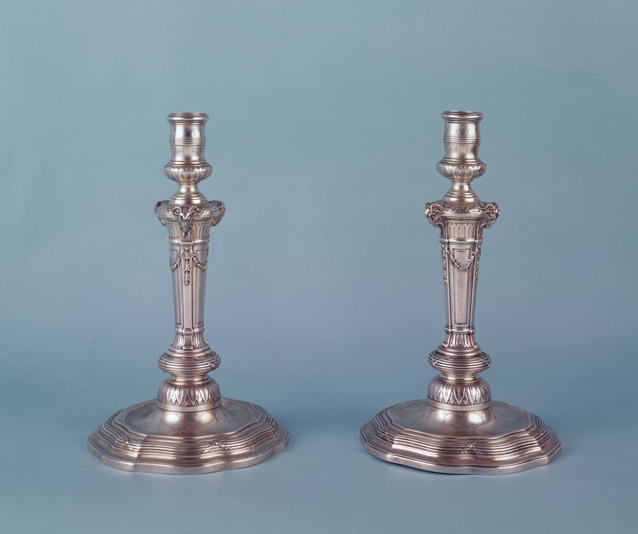 Louis XV Silberleuchter von Unbekannt
