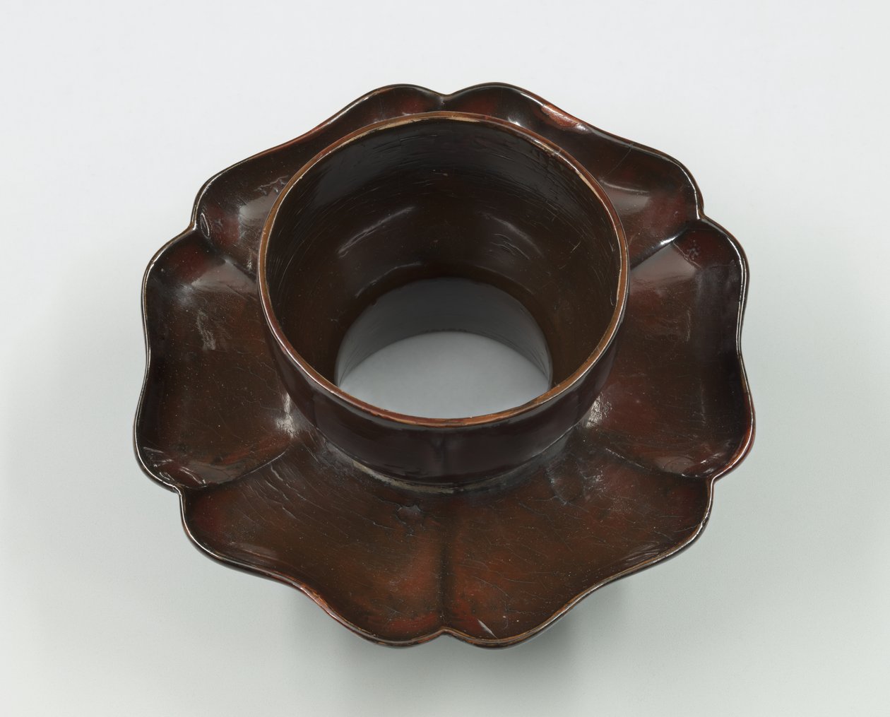Teeschalenständer, Südliche Song-Dynastie, 1127-1279 von Unbekannt